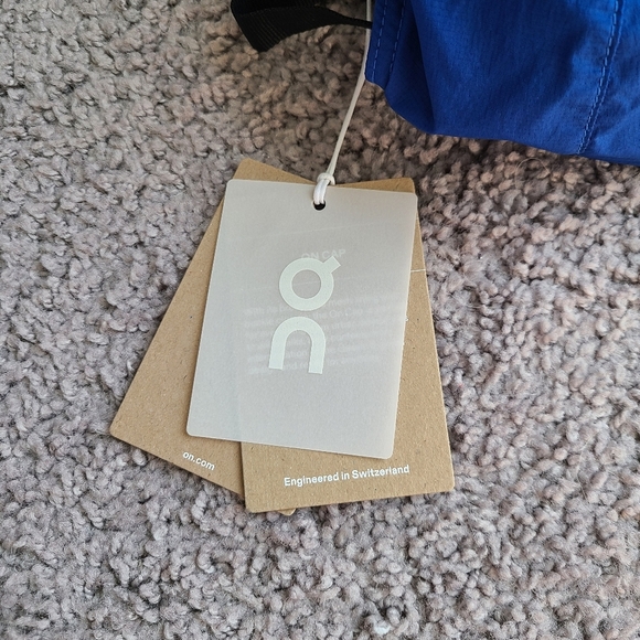 NWT On Running Unisex On Cap - Picture 6 of 9